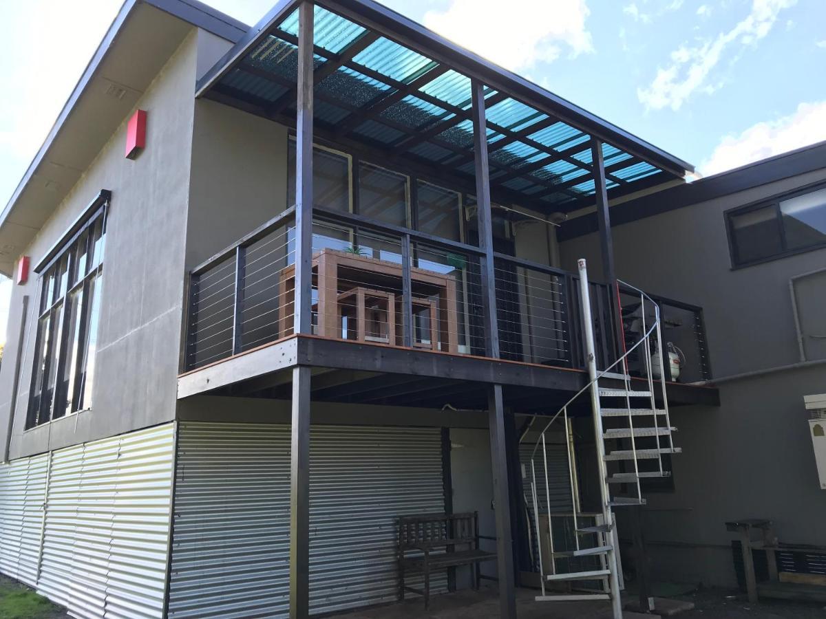 Longhorn Ranch Apartments Orbost Esterno foto