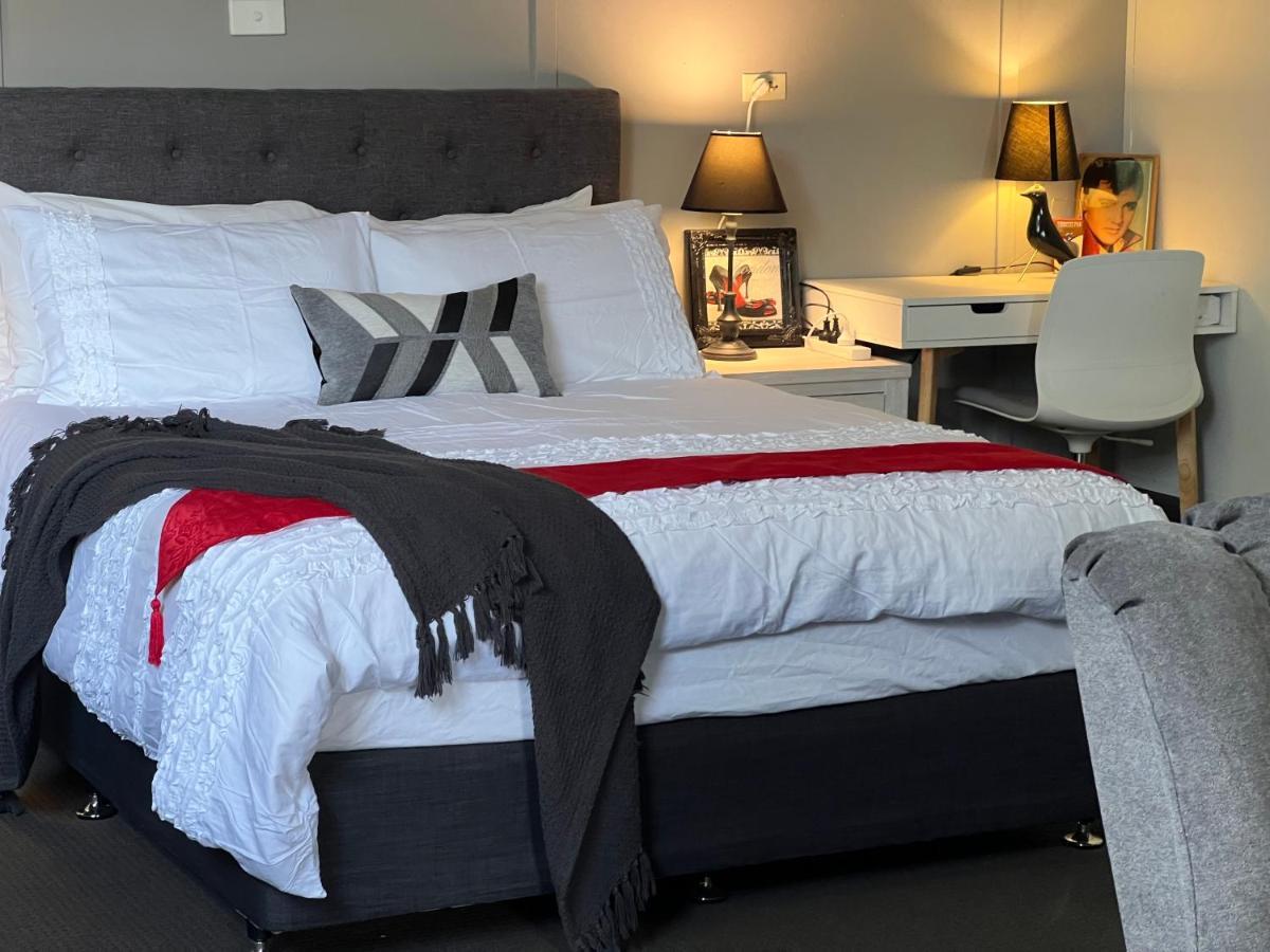 Longhorn Ranch Apartments Orbost Esterno foto