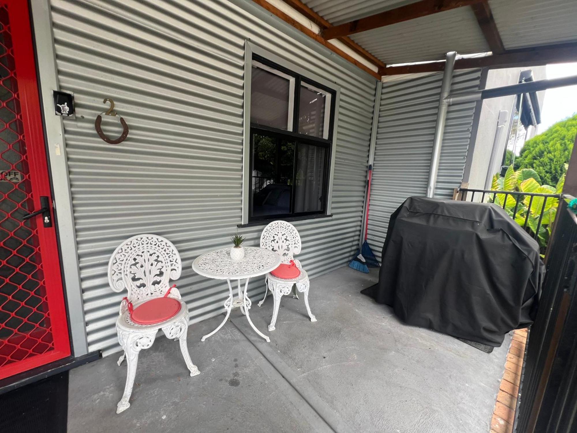 Longhorn Ranch Apartments Orbost Esterno foto